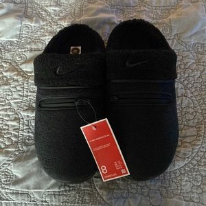 Nike Burrow slippers